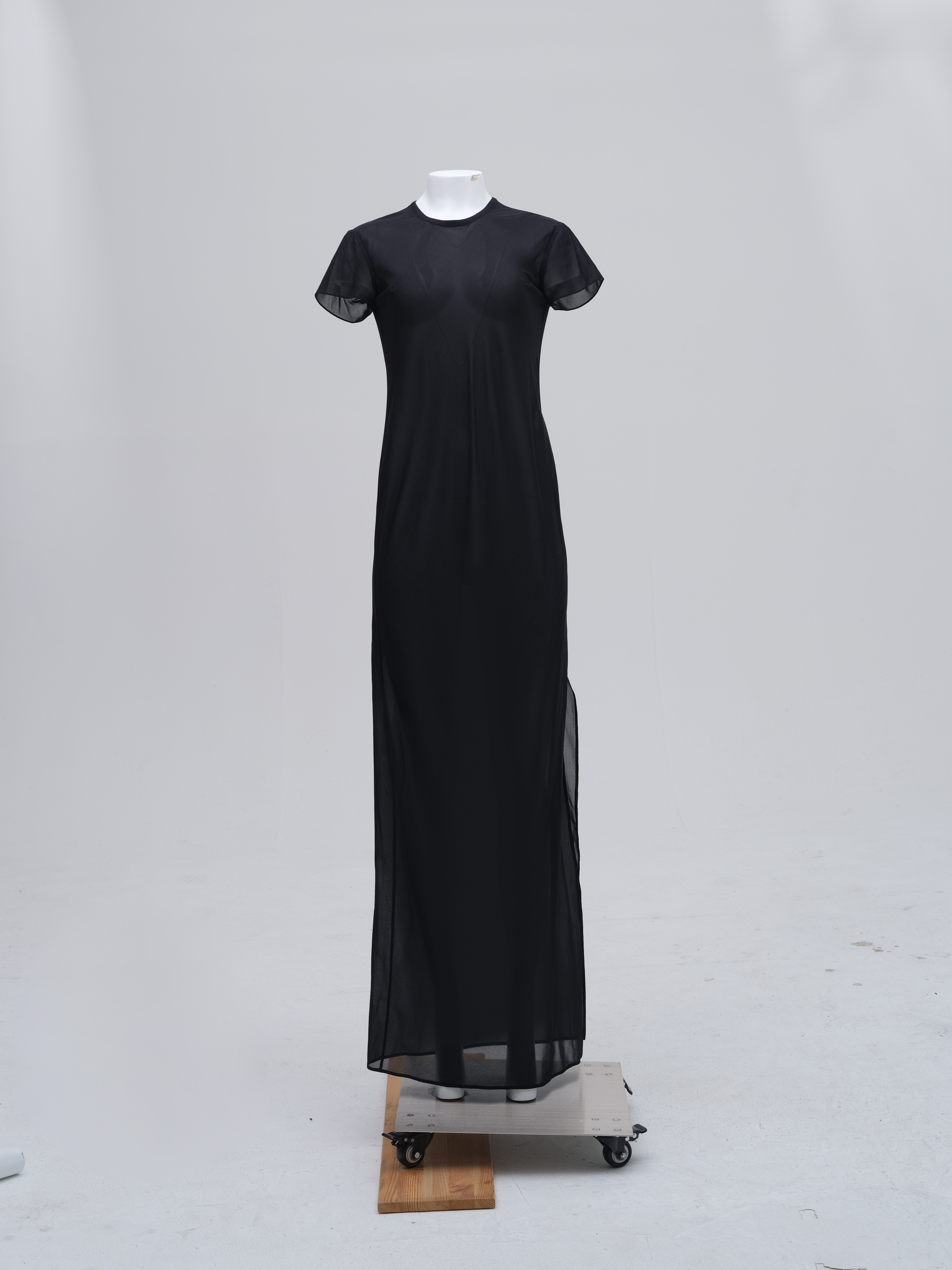 Original apparel photograph on mannequin before ghost mannequin editing